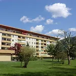 Elisabeth Haus Kmb Seeappartement Am Ossiacher See, Hallenbad, Skiarena Gerlitzen Apartment