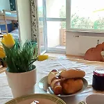 Elisabeth Haus Kmb Seeappartement Am Ossiacher See, Hallenbad, Skiarena Gerlitzen *