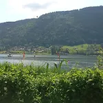 شقة Elisabeth Haus Kmb Seeappartement Am Ossiacher See, Hallenbad, Skiarena Gerlitzen *