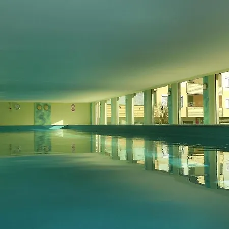Elisabeth Haus Kmb Seeappartement Am Ossiacher Mit Direktem Seezugang, Hallenbad Apartment