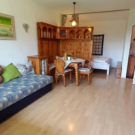 Elisabeth Haus Kmb Seeappartement Am Ossiacher See, Hallenbad, Skiarena Gerlitzen * Bodensdorf